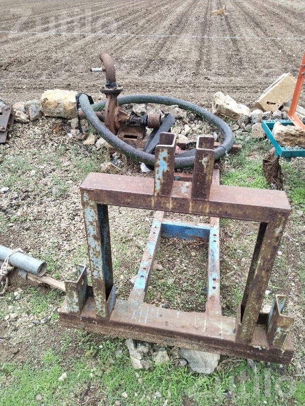 Iron Platform Frame for Pond Setup - અન્ય ઔદ્યોગિક વસ્તુઓ - ખંભાળિયા - Image 3