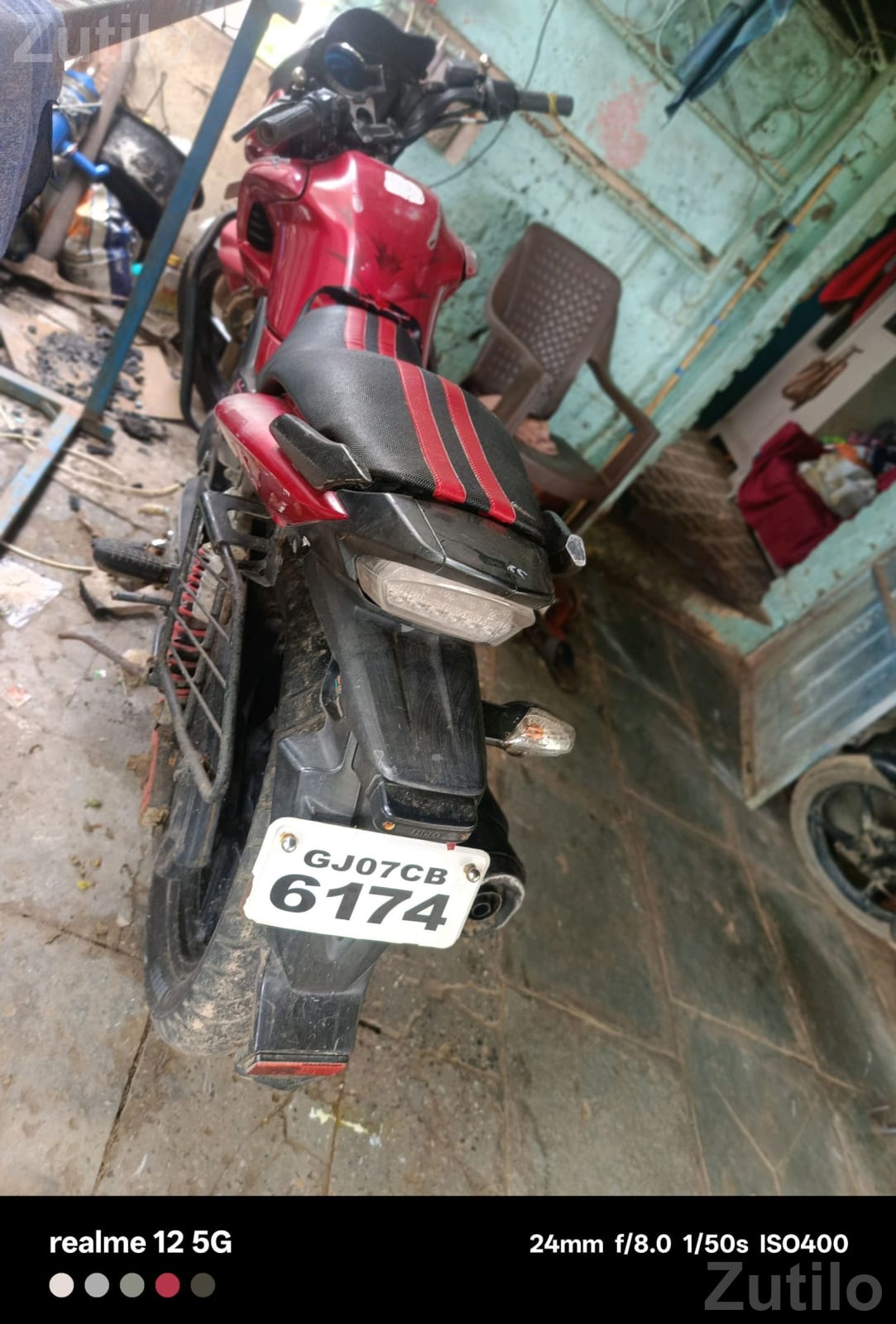 2015 Hero Hunk Bike Red 2015 Hero Hunk Bike Red