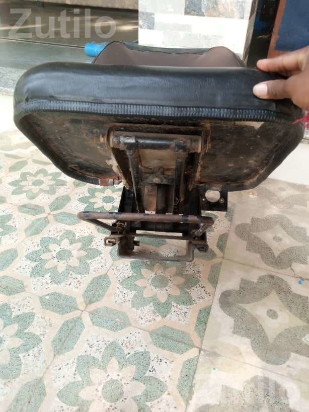 Sonalika Sikander Tractor Seat - ઓટો પાર્ટ્સ - નડિયાદ - Image 2