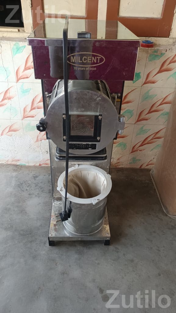 Milcent 2 HP Domestic Flour Mill
