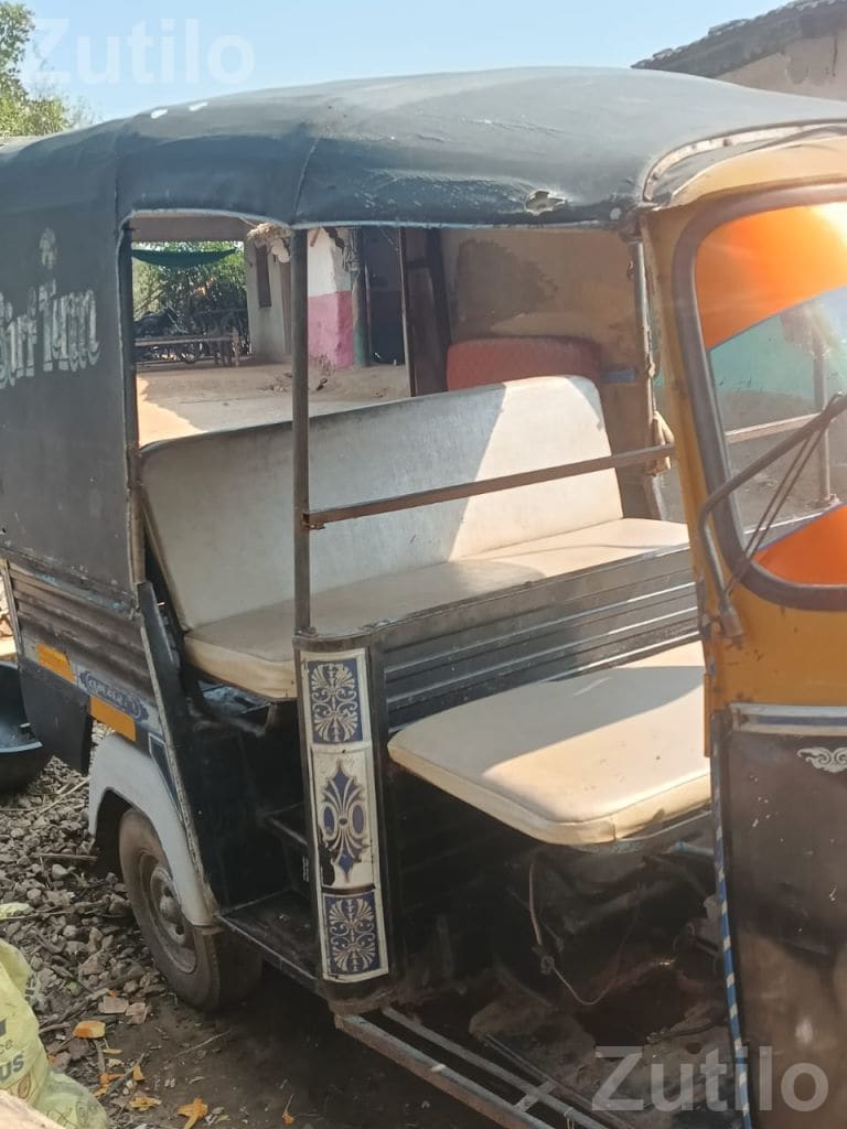 2012 Auto Rickshaw Second Owner - Auto Rickshaws - Meghraj - Image 4