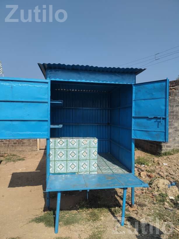 Metal Storage Cabin 6x5x6 Ft with Shelves - ઓફિસ ફર્નિચર - મોડાસા - Image 3
