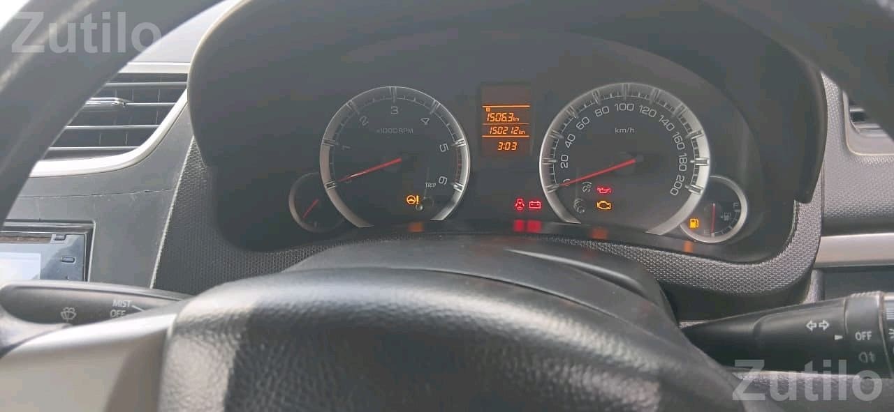 Maruti Suzuki Swift VDi Diesel 2011
