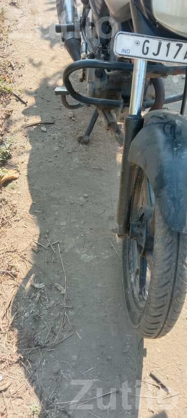 2008 Motorcycle with RC Book and Self Start 2008 Motorcycle with RC Book and Self Start