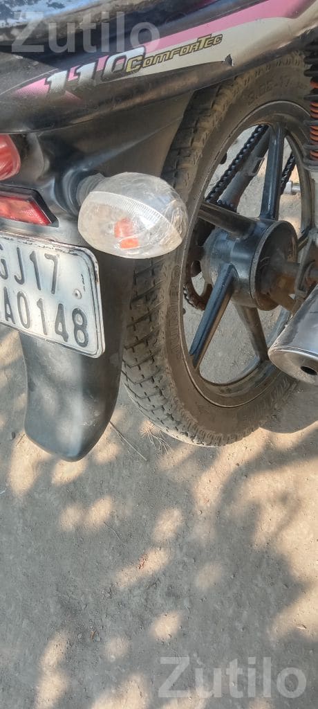 2008 Motorcycle with RC Book and Self Start - Bikes - Ghoghamba - Image 2