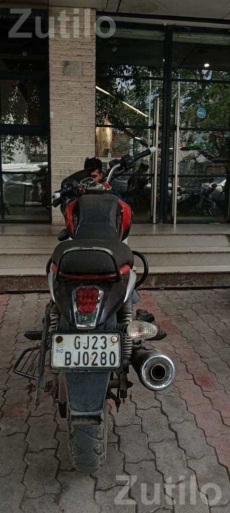 Bajaj V Bike 2018 Motorcycle - બાઇક્સ - ગોધરા - Image 2