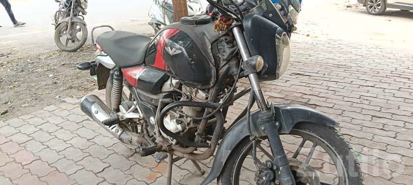 Bajaj V Bike 2018 Motorcycle - બાઇક્સ - ગોધરા - Image 4