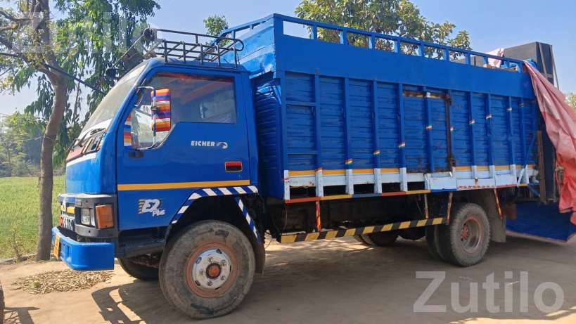 Eicher 10.80 Truck 2009 Model - ટ્રક અને લોરી - ગોધરા - Image 3