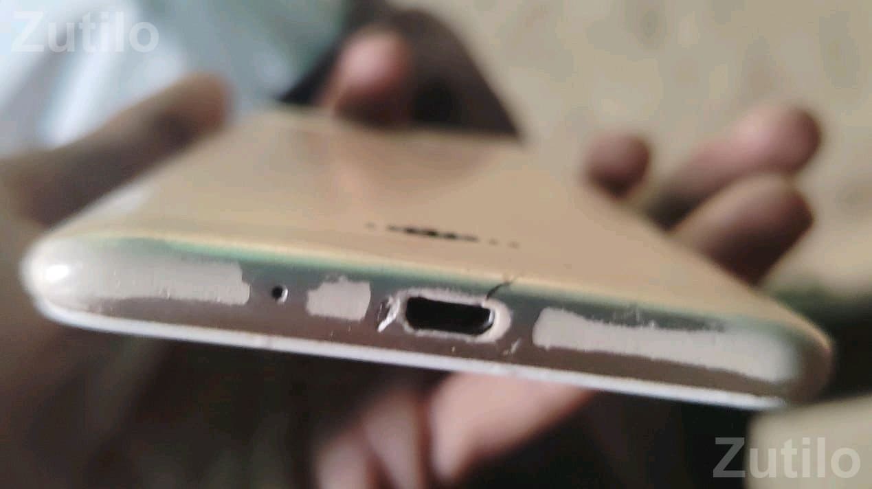 Xiaomi Redmi 6 Smartphone - Mobile Phones - Jambusar - Image 4