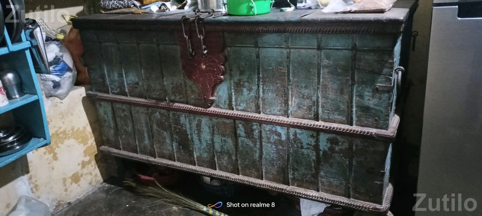 Wooden Vintage Pataro Storage Trunk Wooden Vintage Pataro Storage Trunk