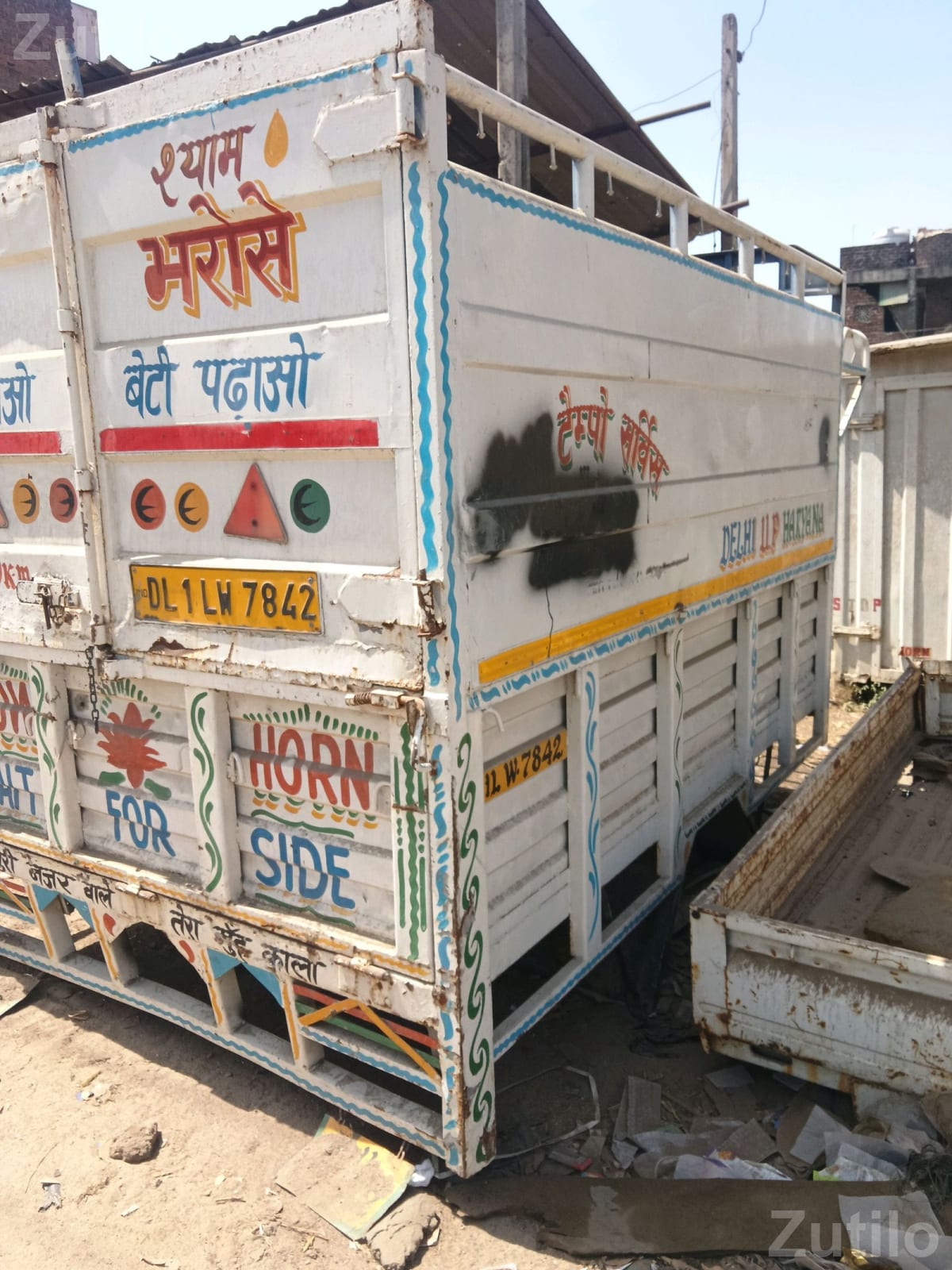 Full Pickup Body Cargo Container Full Pickup Body Cargo Container