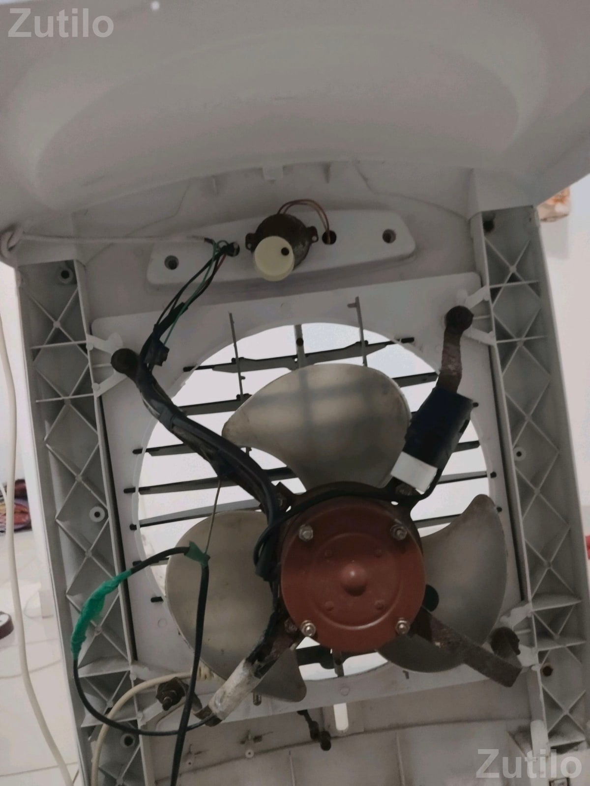 20 Litre Air Cooler White Second Hand - Air Conditioners & Coolers - Halol - Image 4