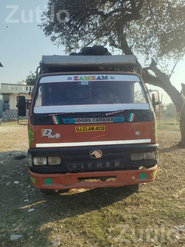 Eicher 1059 Truck 2013 with 12.5 Feet Body