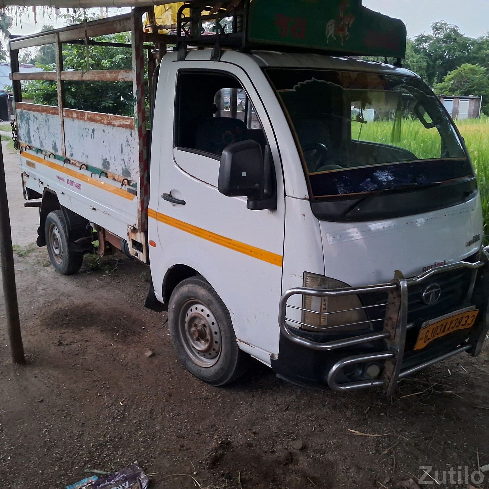 Tata Super Ace 2012 Light Truck - ટ્રક અને લોરી - છોટાઉદેપુર - Image 2