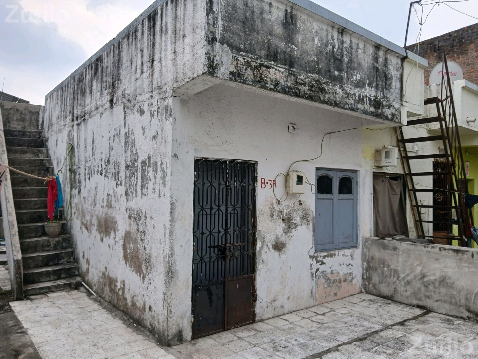 Independent House for Sale on Ajwa Road