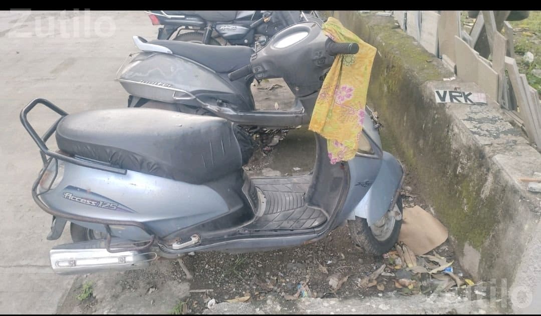 Suzuki Access 125 Scooter - Bikes - Jalalpore - Image 2