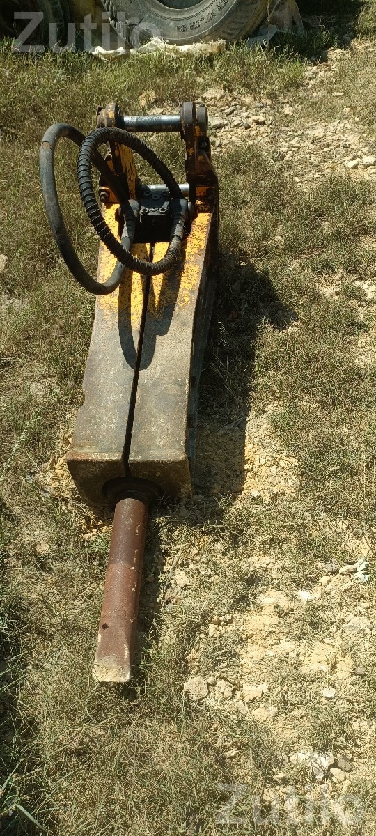 JCB Breaker HM360 with Kit - Construction Vehicles - Porbandar City - Image 3