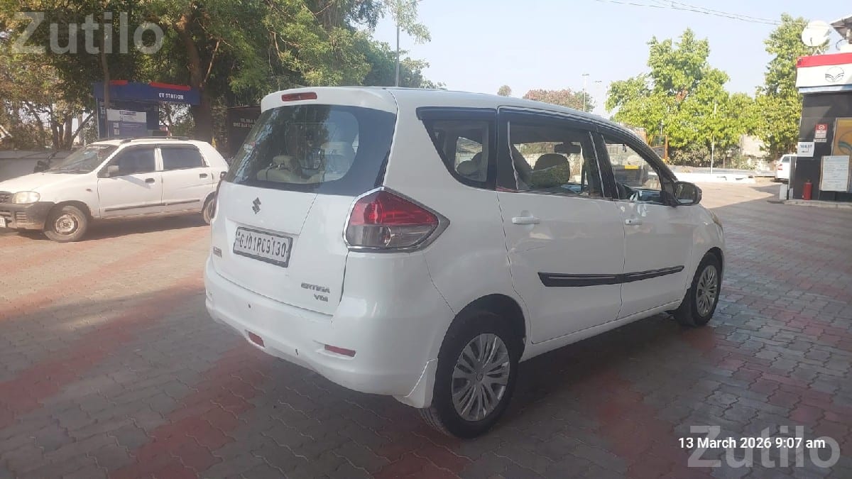Maruti Suzuki Ertiga 2012 White - કાર - જસદણ - Image 3
