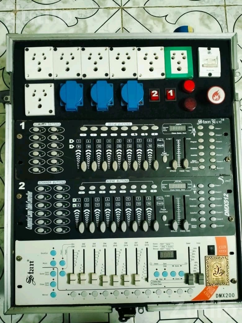 Stage Truss Light Set with 4 Beam Moving Heads - Event Items - Gondal - Image 2
