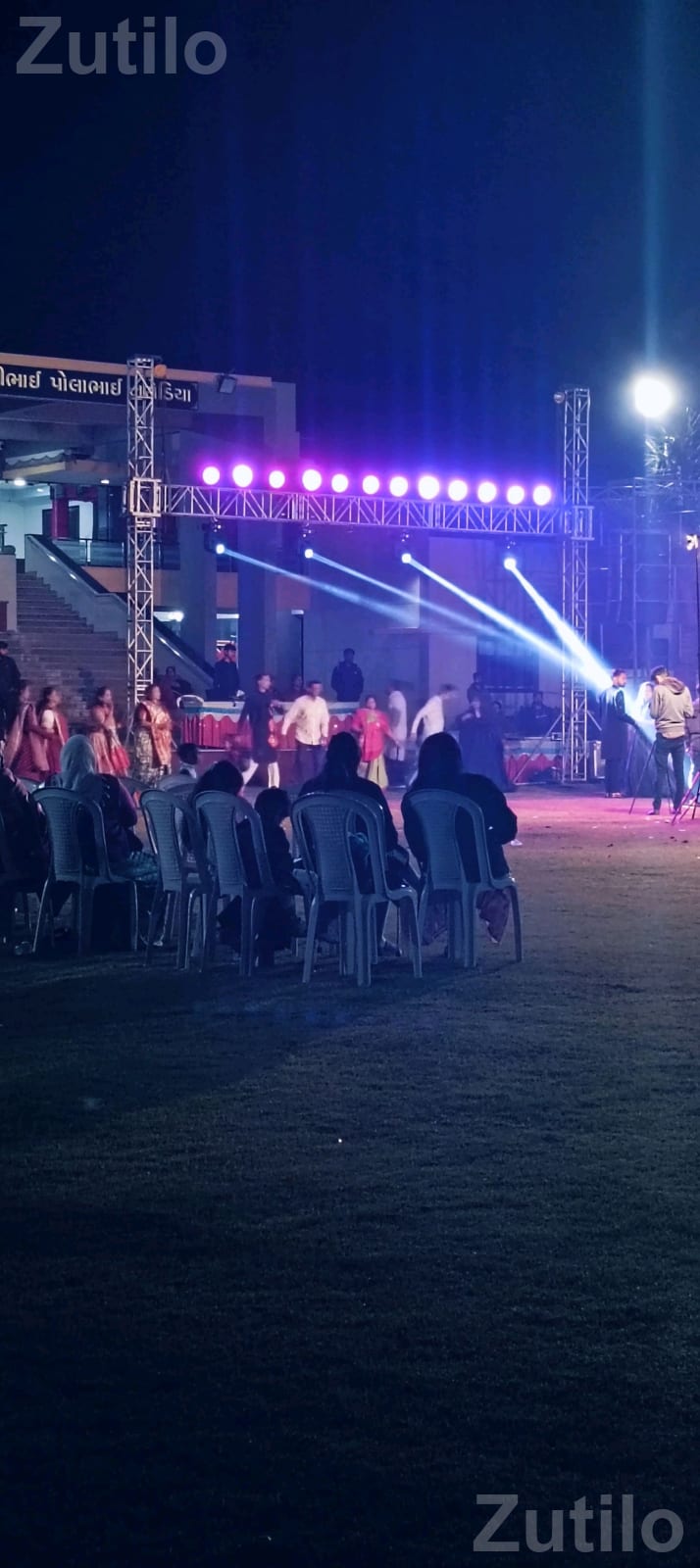 Stage Truss Light Set with 4 Beam Moving Heads - Event Items - Gondal - Image 3