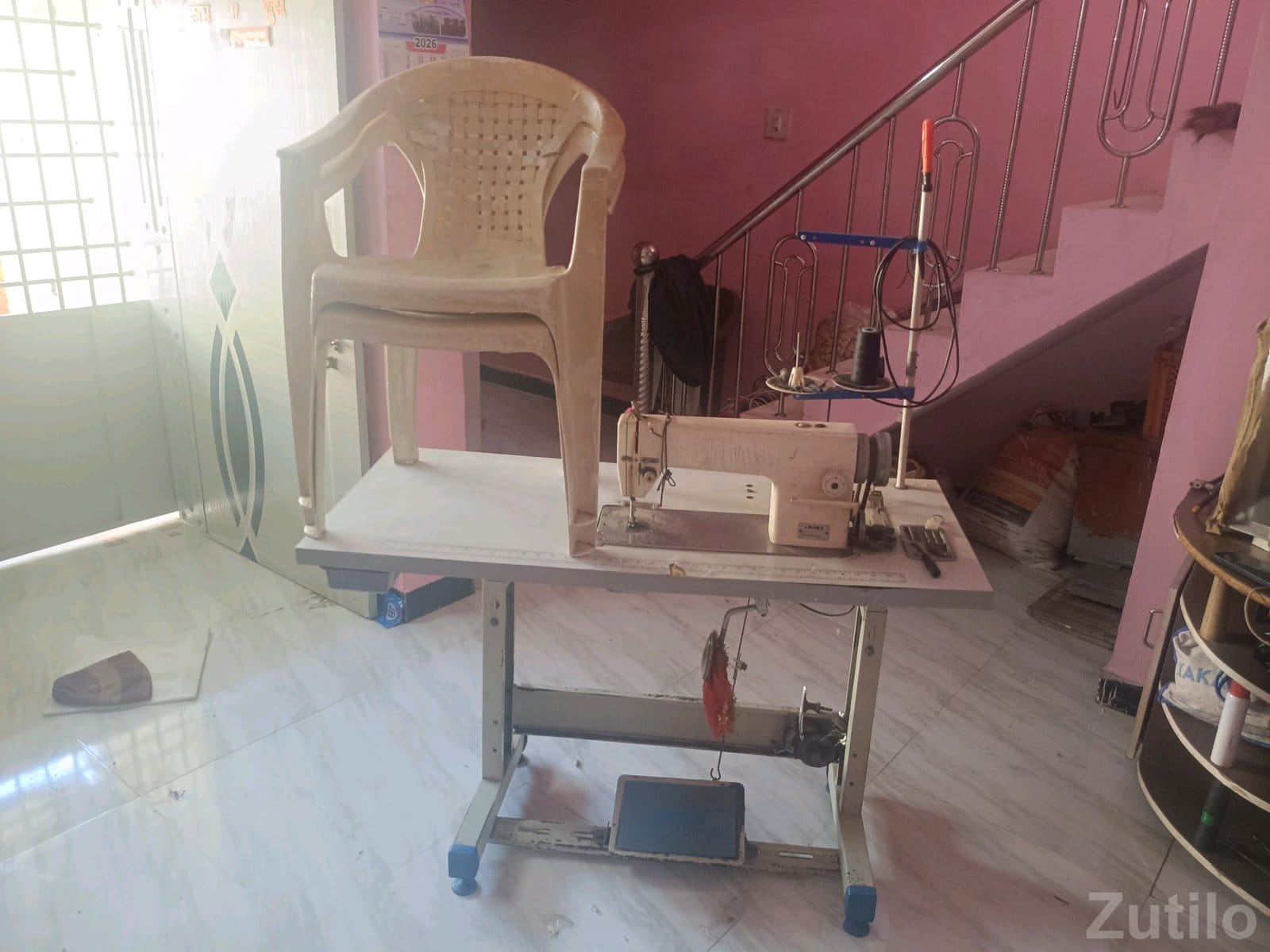 Juki Industrial Sewing Machine 0.5 Year Old - Textile Machinery - Junagadh City - Image 4