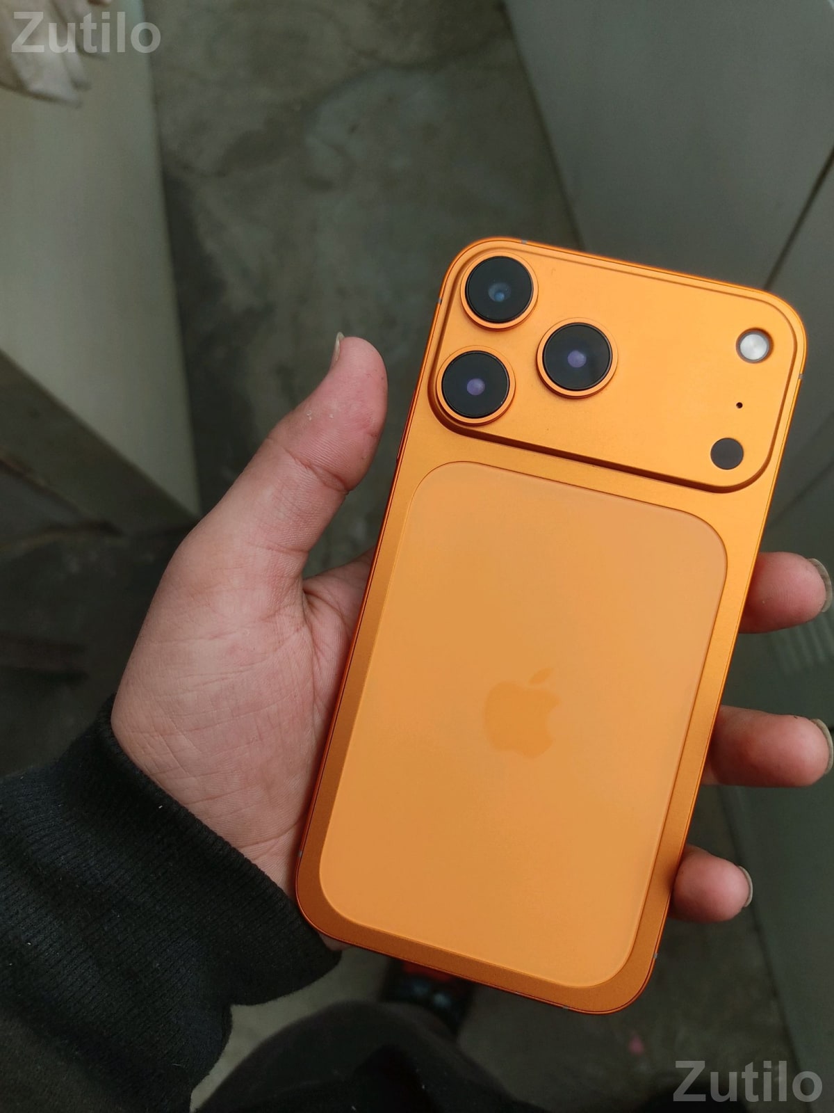 iPhone 11 Converted to iPhone 17 Pro Style - મોબાઇલ ફોન - રાજકોટ શહેર - Image 3