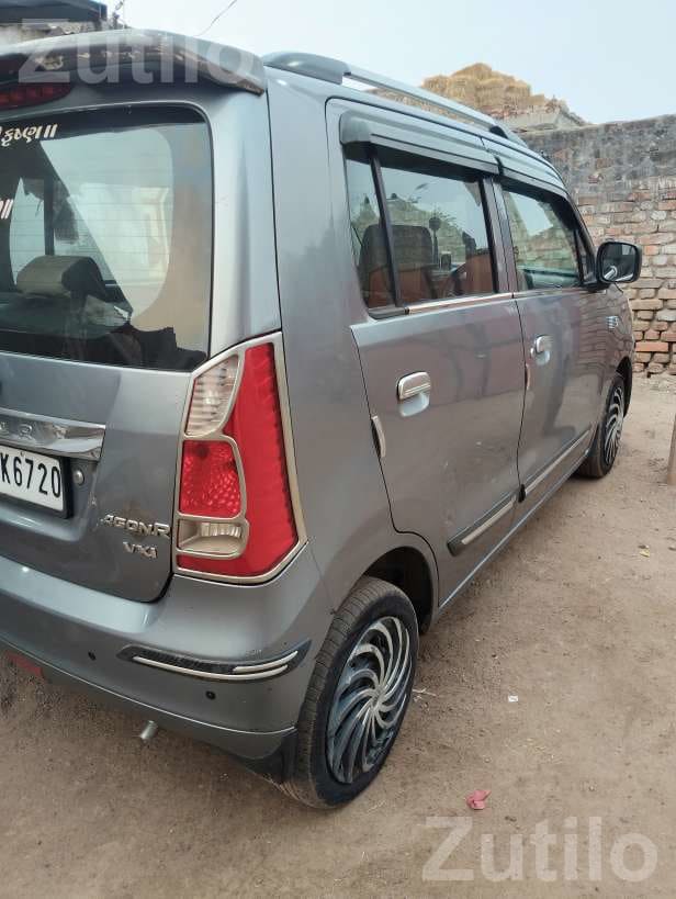 Maruti Suzuki WagonR VXI 2013 Petrol CNG