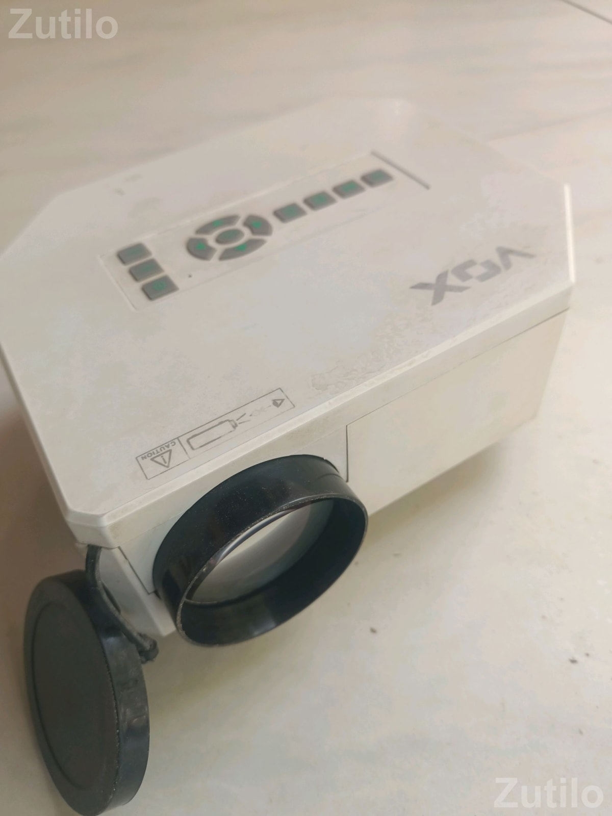Vox Mini Projector in Working Condition - ટીવી - કડી - Image 3