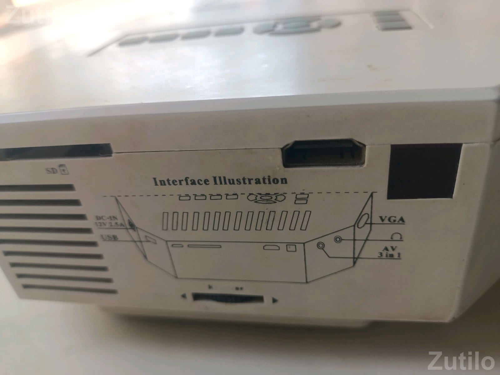 Vox Mini Projector in Working Condition - ટીવી - કડી - Image 4