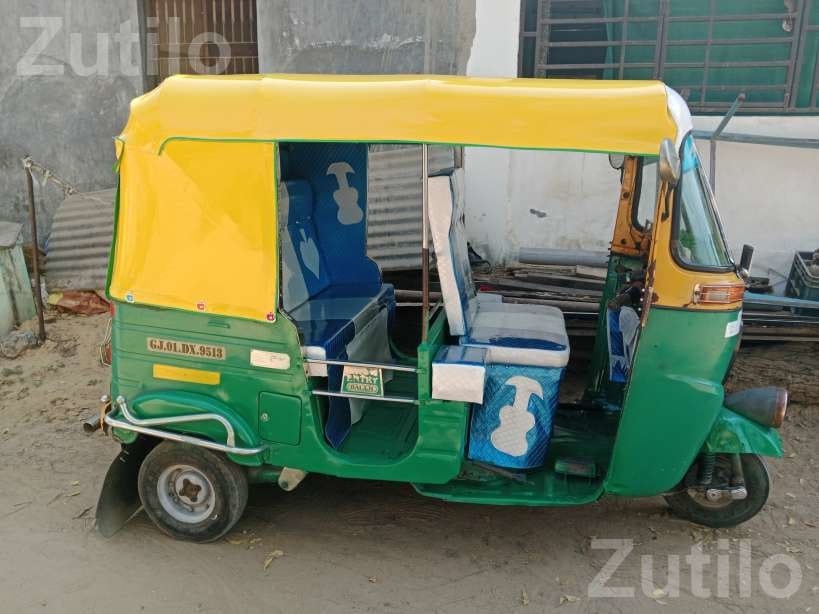 2015 Auto Rickshaw for Sale - ઓટો રિક્ષા - વિજાપુર - Image 2