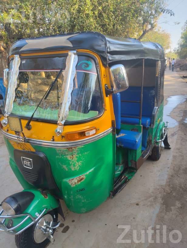 2015 CNG Auto Rickshaw with New Tyres - ઓટો રિક્ષા - વિજાપુર - Image 3