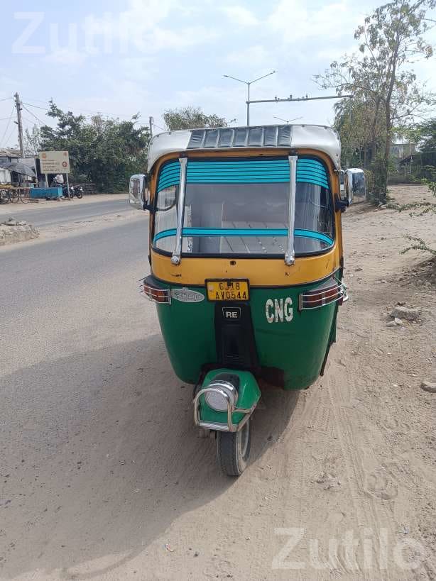 2012 CNG Auto Rickshaw - Auto Rickshaws - Vadnagar - Image 2