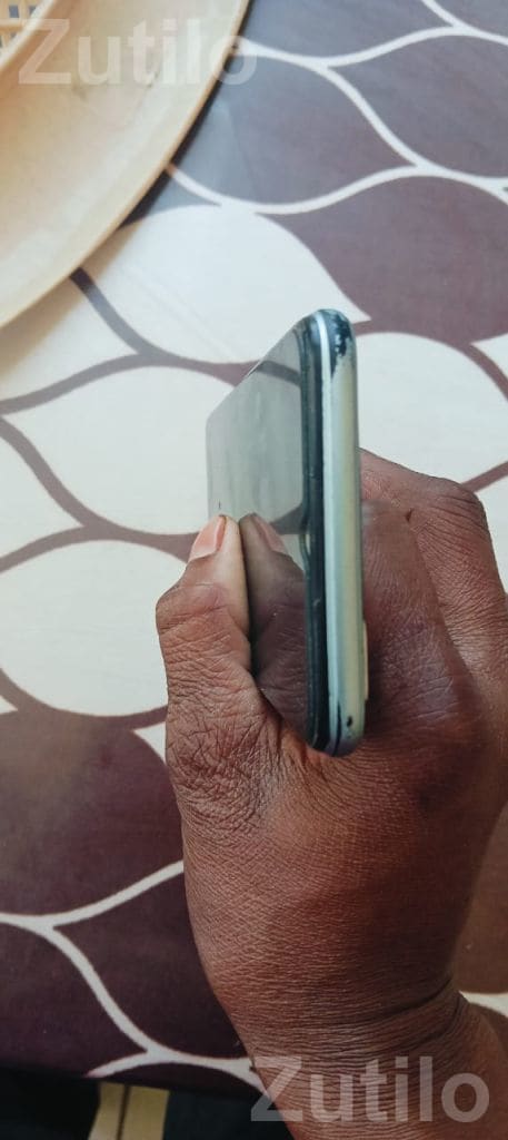 Used Smartphone with Changed Display