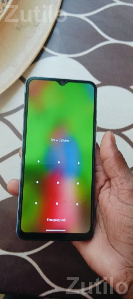 Used Smartphone with Changed Display - Mobile Phones - Mehsana City - Image 3