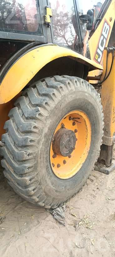 JCB 3DX मोंडल 2011 - Construction Vehicles - Mehsana City - Image 2
