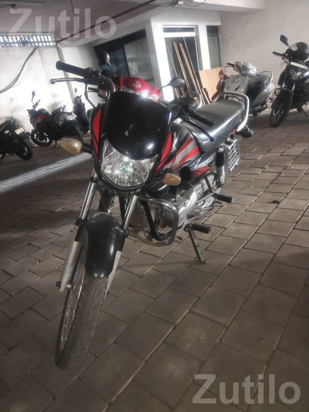 2012 Bajaj Platina Motorcycle - બાઇક્સ - વડોદરા શહેર - Image 3