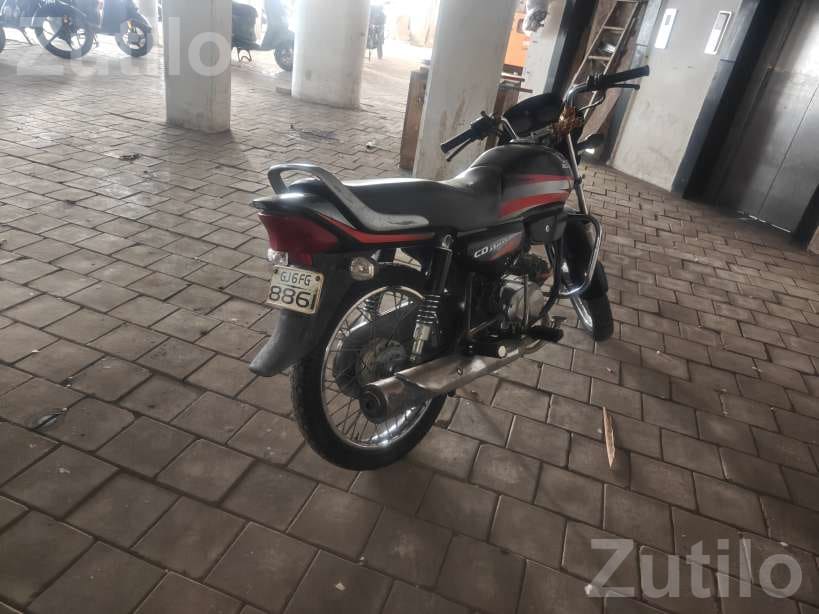 2012 Bajaj Platina Motorcycle - બાઇક્સ - વડોદરા શહેર - Image 4