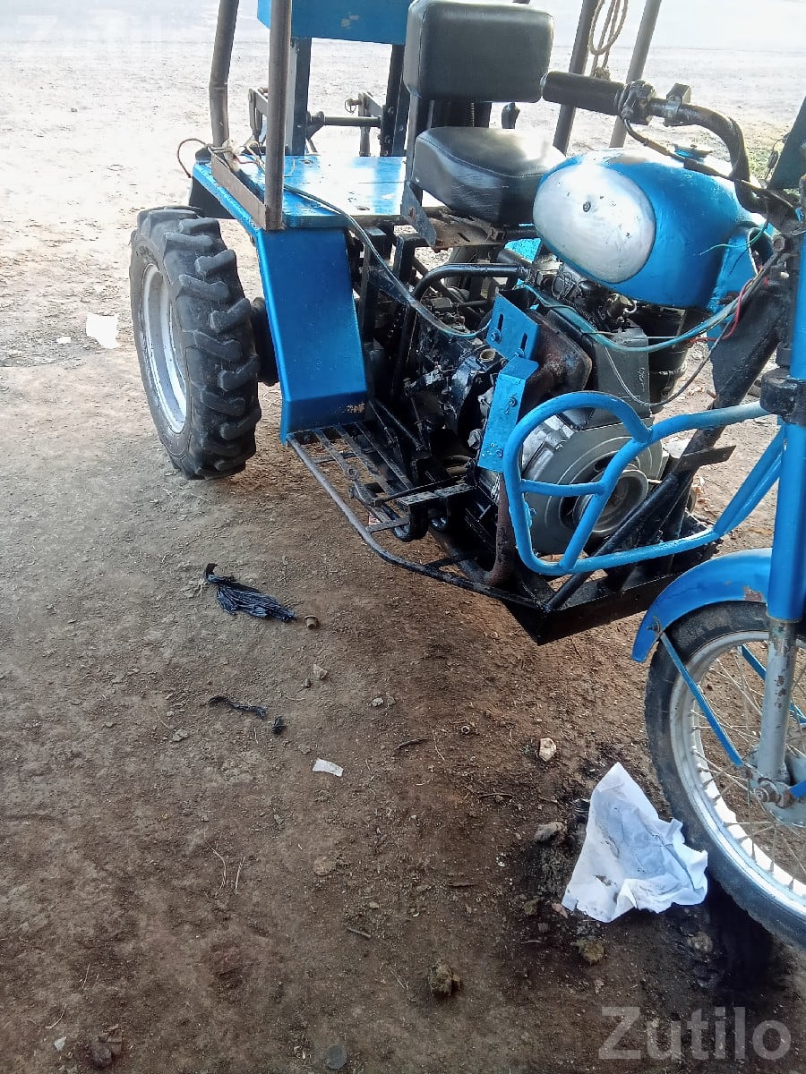 Sanedo Utility Vehicle with 10.30 HP Engine - Auto Rickshaws - Junagadh City - Image 3
