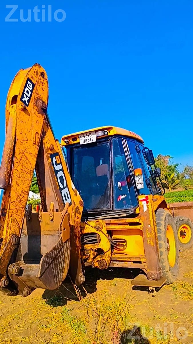 2007 JCB Backhoe Loader in Strong Condition - બાંધકામના વાહનો - ભાણવડ - Image 2