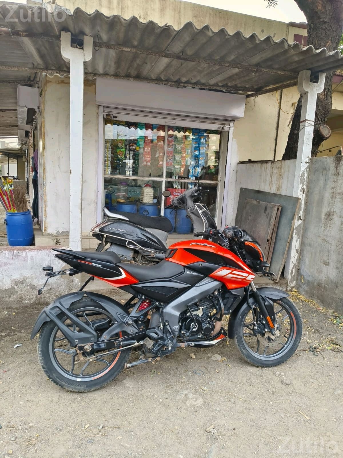 Bajaj Pulsar NS125 Motorcycle - બાઇક્સ - રાપર - Image 3