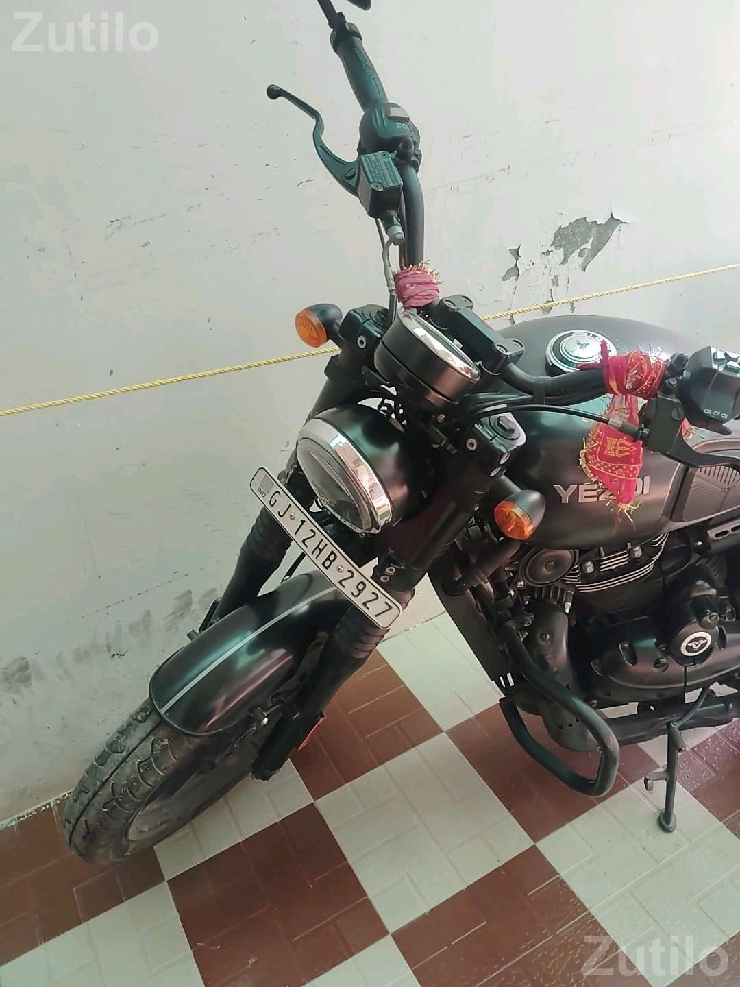2023 Yezdi Roadster Motorcycle - Bikes - Bhuj - Image 4