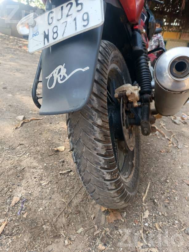 Bajaj Pulsar 220 2015 Bike - બાઇક્સ - પોરબંદર - Image 4