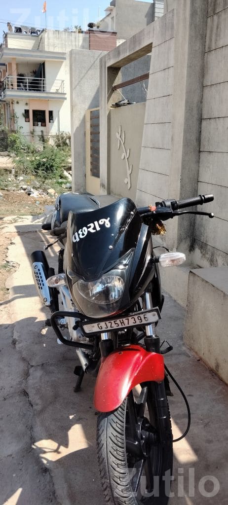 Bajaj Pulsar 180cc Bike 2013 Model - બાઇક્સ - પોરબંદર - Image 4