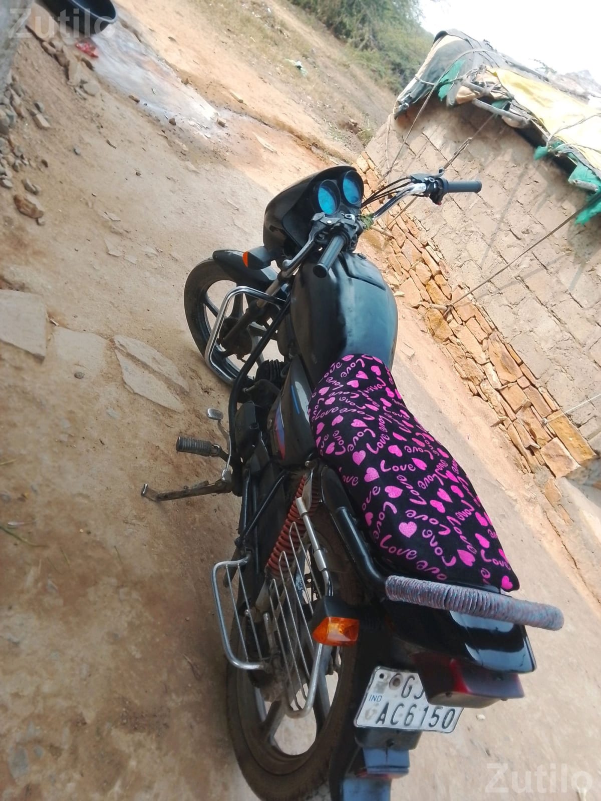 Black Commuter Bike in Good Running Condition - બાઇક્સ - રાપર - Image 2