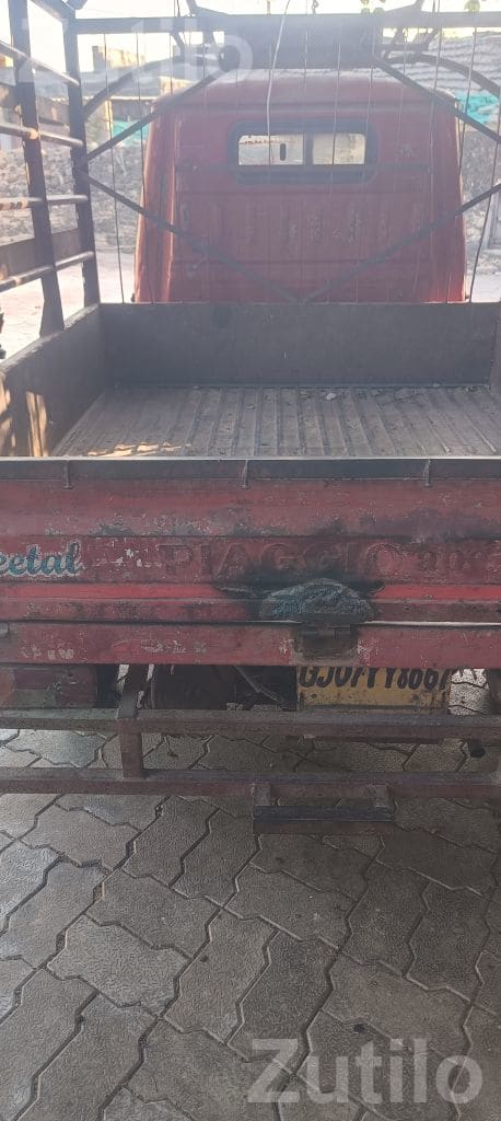 2015 Piaggio Loading Auto Rickshaw