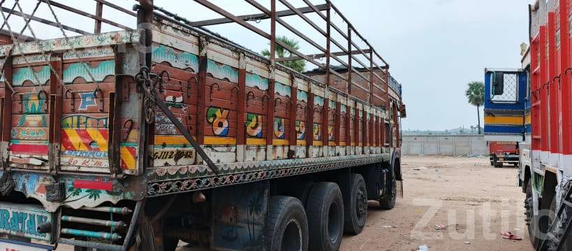 12 Wheeler Cargo Truck 2011-12