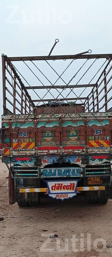 12 Wheeler Cargo Truck 2011-12 - Trucks & Lorries - Porbandar City - Image 3