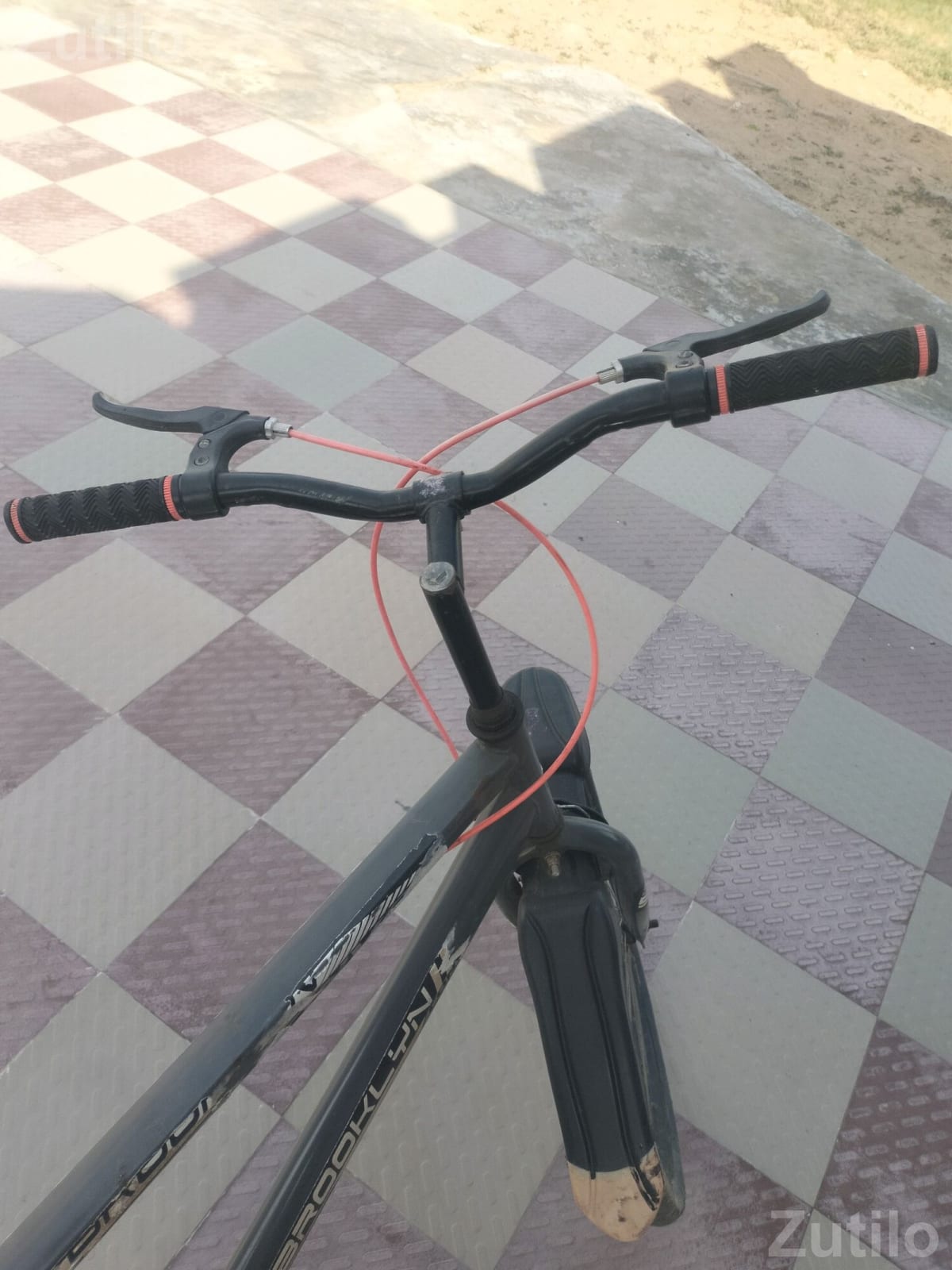 Single Speed Bicycle in Black - Bicycles - Anjar - Image 3