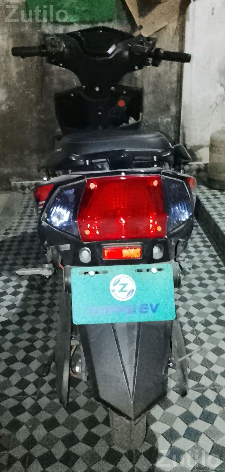 K.M 700 Electric Bike