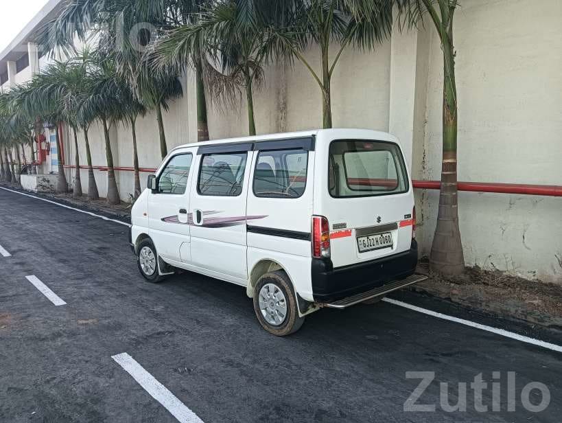 2016 Maruti Suzuki Eeco CNG Van - Vans - Wadhwan - Image 4